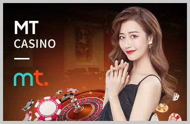 Bàn Blackjack với bài